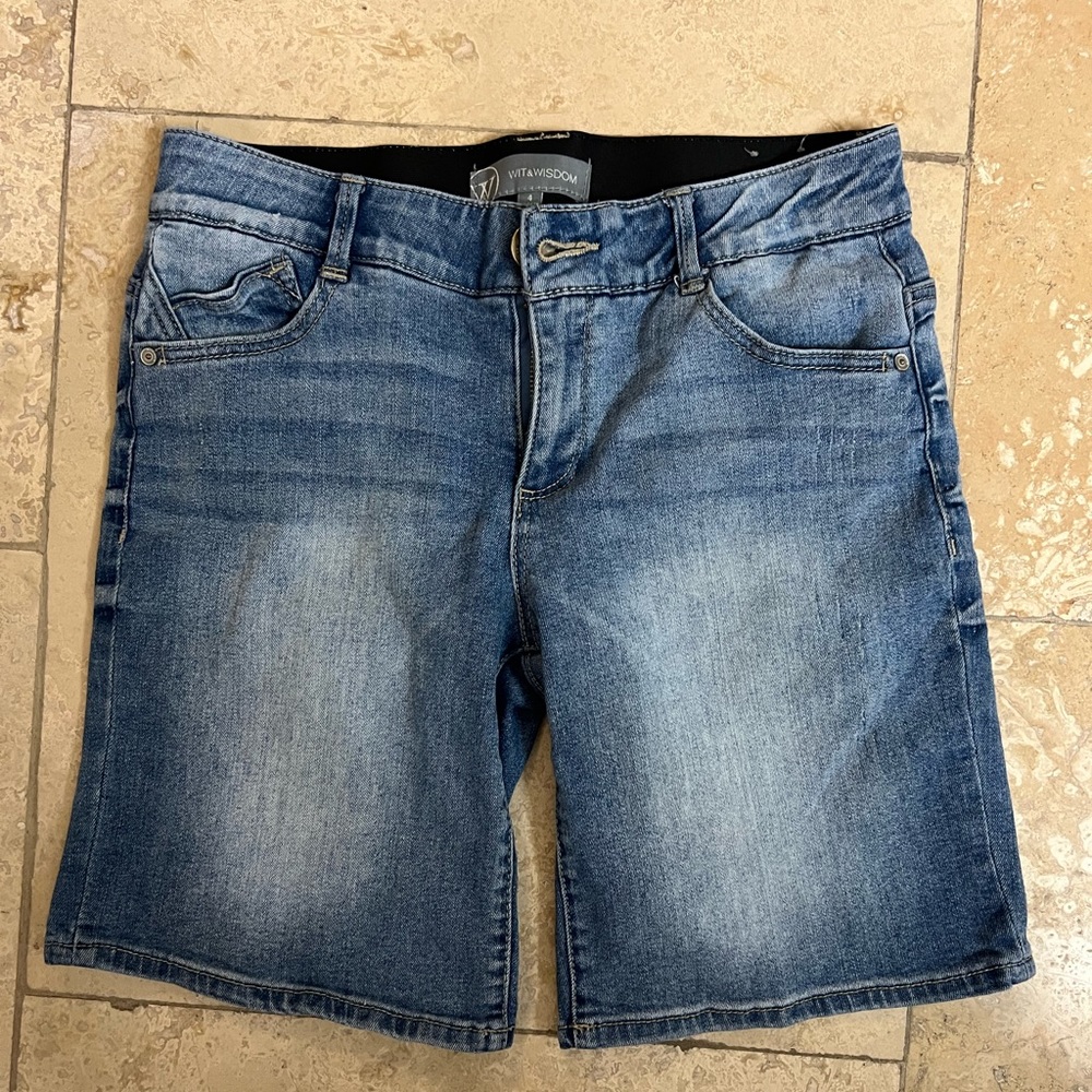Wit & Wisdom Jean shorts size 4